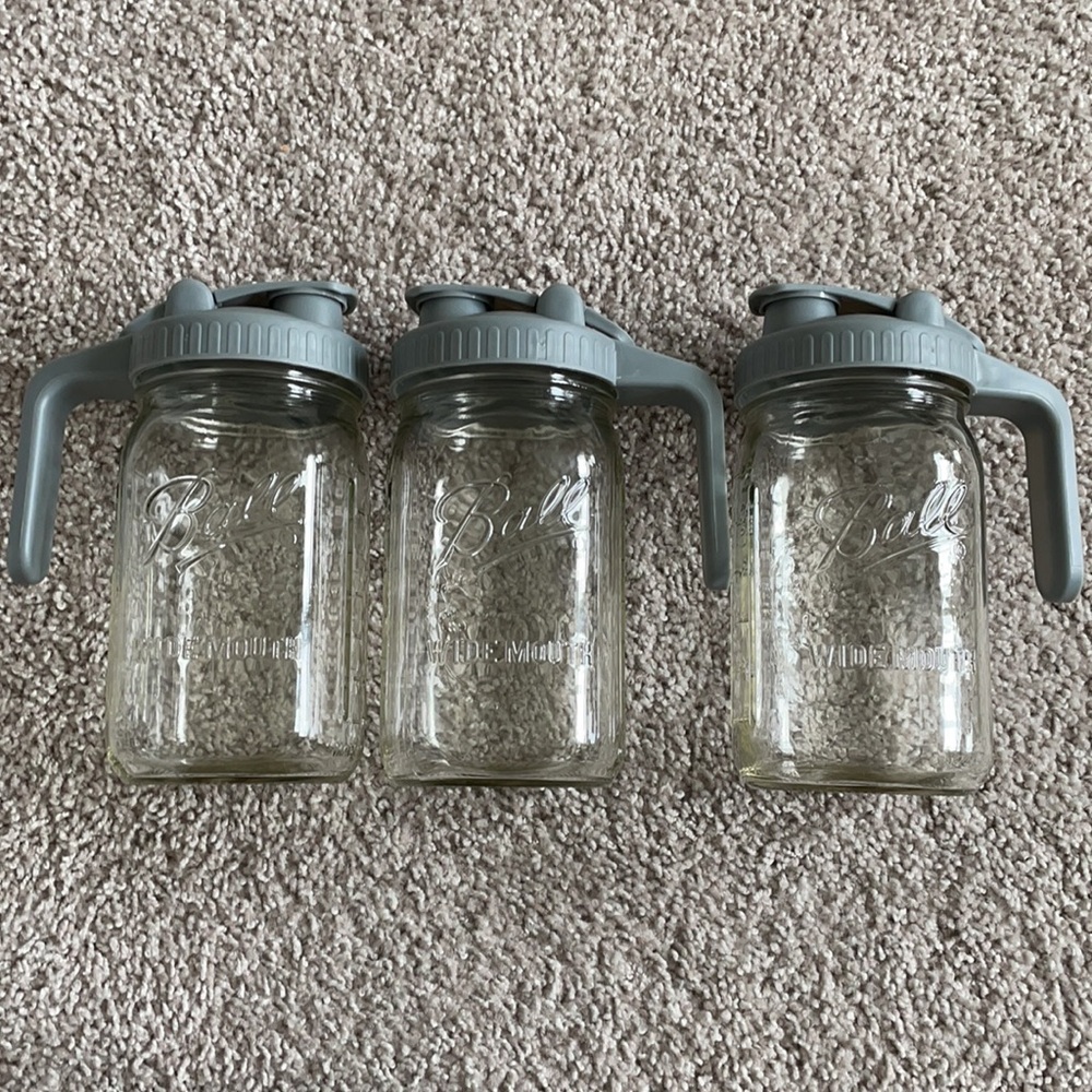 NEW 3 mason jars with lid with handle